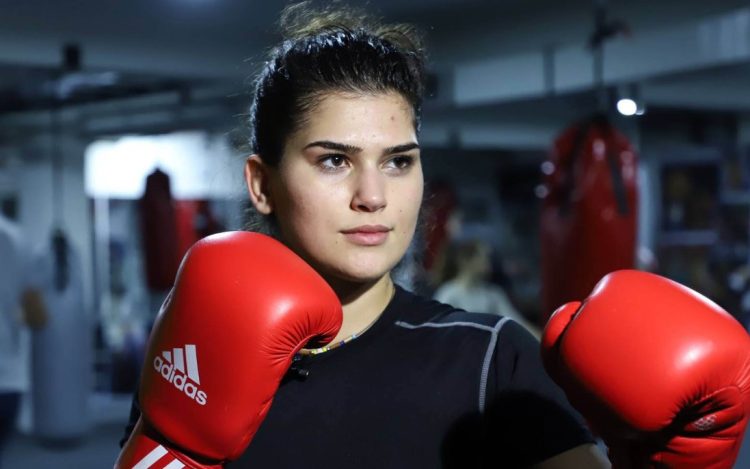 Pjesëmarrja e Donjeta Sadikut në Botërorin e boksit drejt dështimit