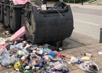 Komuna e Ferizajt ndihmon Prishtinën në largimin e mbeturinave