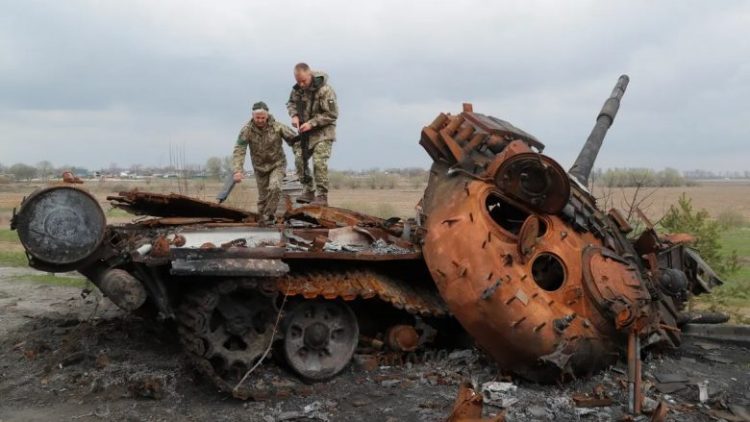 “Rusisë do t’i mbarojnë ‘mjetet ushtarake’ deri në fund të pranverës”