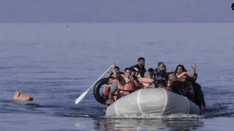 Mbi 2 mijë emigrantë mbërrijnë në brigjet italiane në 24 orë