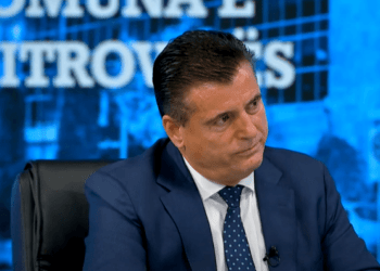 Debat me tone të ashpëra mes gazetarit serb dhe Bahtirit