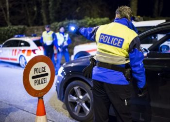 Tragjedi në Zvicër, burri vret gruan dhe tre vajzat e tij, më pas veten