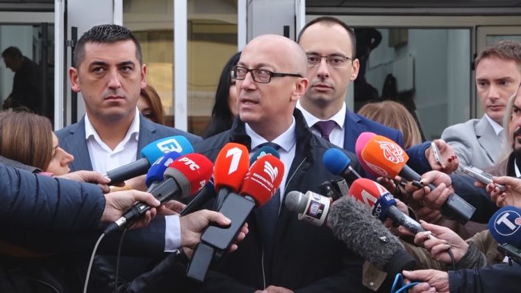 Lista Serbe nuk ndryshon qëndrim për pjesëmarrje në zgjedhje, as pas Ohrit