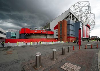 Dorëzohen dy ofertat rekord për blerjen e United