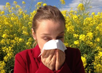 7 ushqime që duhen shmangur nëse keni alergji në pranverë