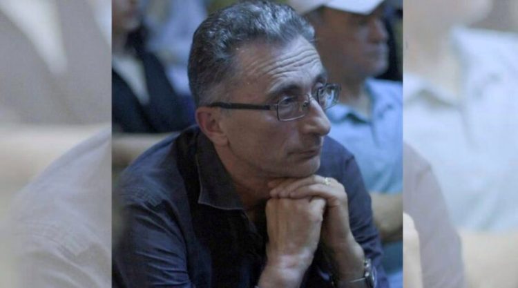 Ndoshta një Zot e kupton Memli Krasniqin, por asnjë njeri mbi rruzullin tokësor, dhe besoj as Lajçaku