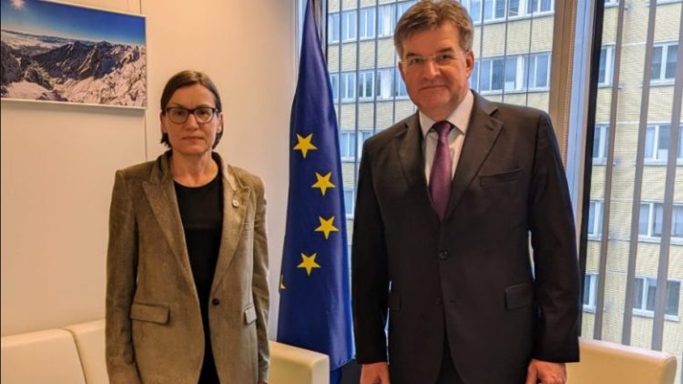 Lajçak me presidenten e Kryqit të Kuq flasin për personat e zhdukur në Ballkanin Perëndimor