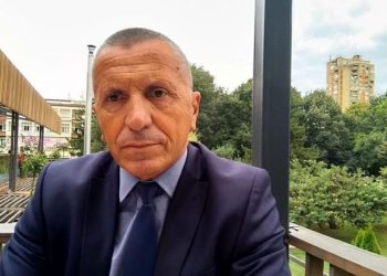 Kamberi: Çdo e drejtë që u jepet serbëve në Kosovë, t’u jepet edhe shqiptarëve në Serbi