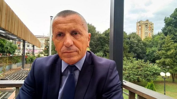 Kamberi: Çdo e drejtë që u jepet serbëve në Kosovë, t’u jepet edhe shqiptarëve në Serbi