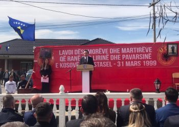 Kurti: 106 persona në Pastasellë u vranë vetëm pse ishin shqiptarë