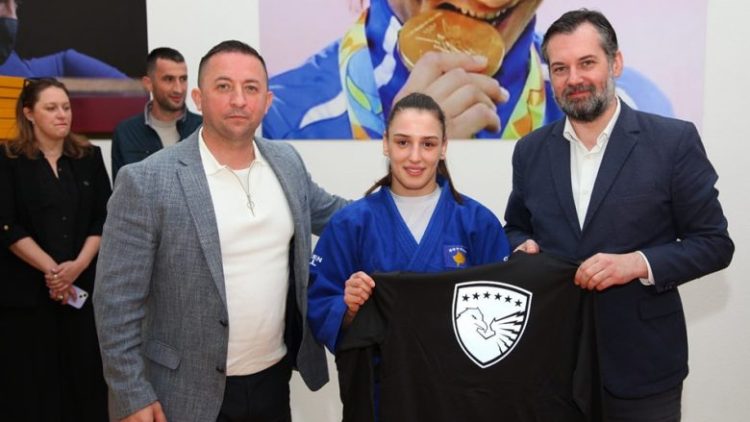 Nënshkruhet memorandumi, artet marciale përfshihen në programet e FSK-së