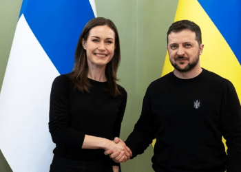 Finlanda shpreh gatishmërinë për të furnizuar Ukrainën me avionë luftarakë