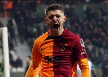 Performanca e tij bind, Galatasaray kërkon të blejë kartonin e Rashicës