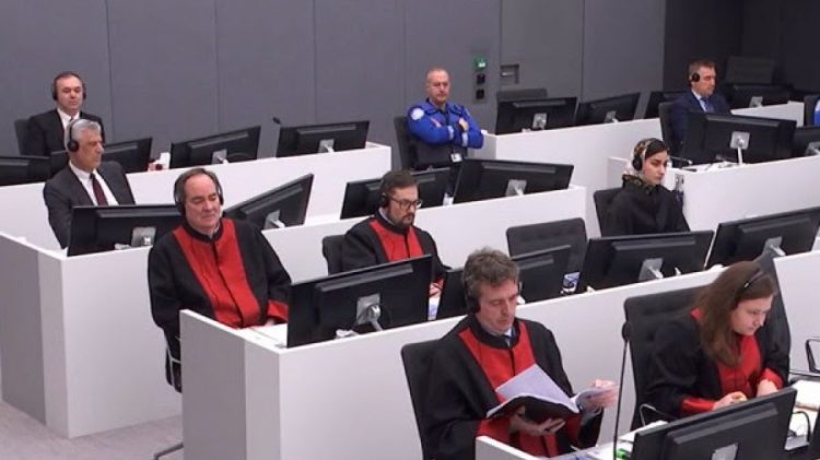 Dëshmitari i tretë në Gjykatën Speciale, Jakup Krasniqi e përcjellë seancën përmes video-lidhjes