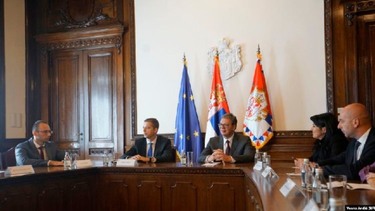 Përfundon takimi me “Srpskan”, Vuçiq paralajmëron zhvillime javën e ardhshme