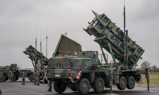 Gjermania dërgon sistemin raketor Patriot në Ukrainë