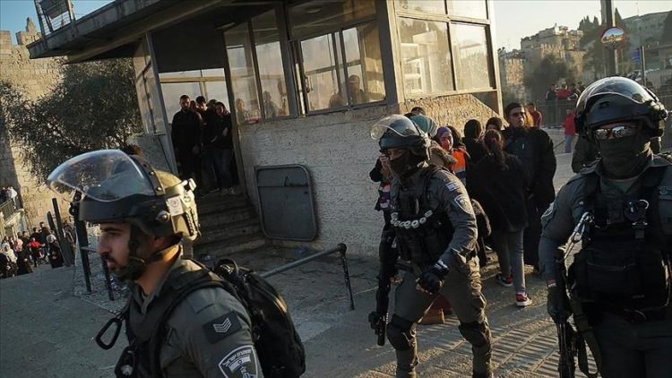 Forcat izraelite arrestojnë 21 palestinezë, përfshirë edhe 3 fëmijë