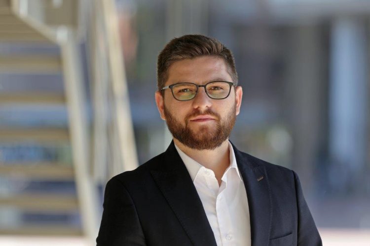 Eksperti kushtetues: Kushtetuta aktuale modifikim i Pakos së Ahtisaarit, të zëvendësohet me një të mirëfilltë