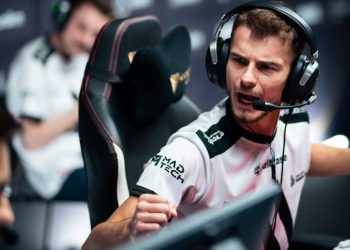 Super-paraqitje nga Bad News Eagles, vetëm një fitore larg Majorit të Parisit