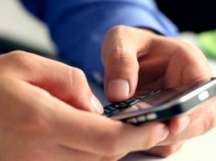 Kanoset një grua në Prishtinë nga një person që kishte pasur kontakte në rrjetet sociale