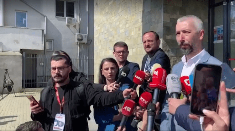 Voton kandidati i VV-së për Mitrovicën e Veriut: Jam i bindur që po vijnë ditët e mira