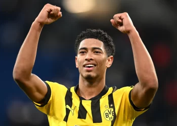 Bellingham në qendër të vëmendjes, PSG futet në garë për talentin e mesfushës