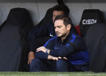 Lampard “shtëpon”, Chelsea nuk do të ndërrojë më trajner deri në fund të sezonit