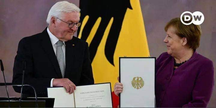 Merkel u nderua me çmimin më të lartë të mirënjohjes!
