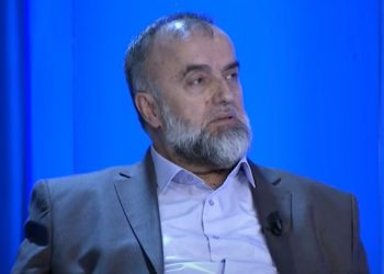 Hoxhë Mazllami: Vetura është modeste, nëse dikush ma falë një helikopter unë do ta merrja