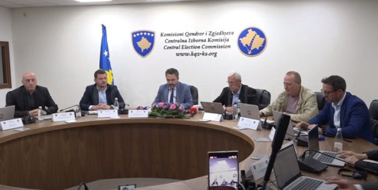 Kryetari i KQZ-ës: Zgjedhjet përfunduan pa asnjë problem dhe incident