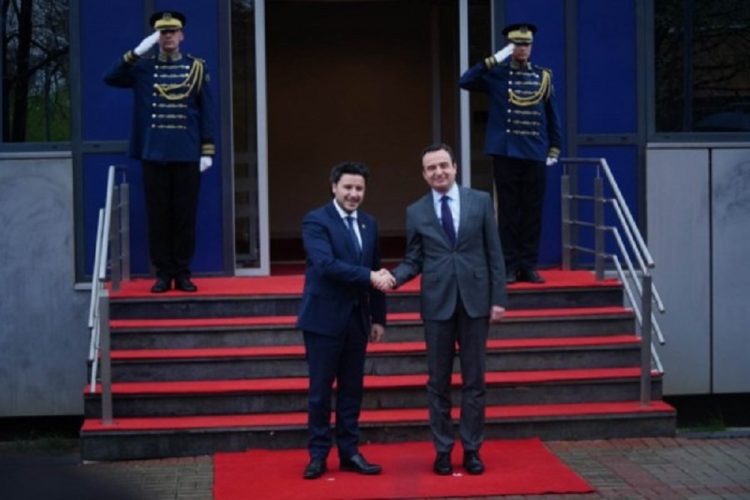 Nis takimi mes Kurtit e Abazoviqit në Prishtinë