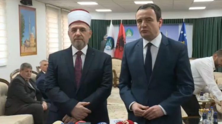 Kurti viziton BIK-un për festën e Bajramit, me Tërnavën flasin edhe për proceset nëpër të cilat ka kaluar shteti (video)