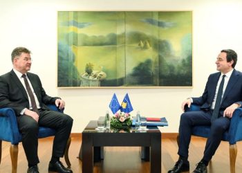 Kurti, Lajçakut: BE-ja duhet ta mbajë përgjegjëse Serbinë për shkeljen e marrëveshjes