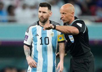 Gjyqtarit që drejtoi finalen e Kupës së Botës i besohet ndeshja Manchester City – Real Madrid