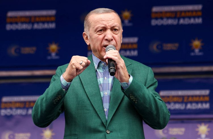 Erdogan: Me lejen e Zotit do ta bëjmë 28 majin lajmëtar të Shekullit të Turqisë