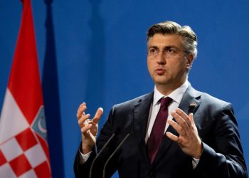 Kërcënohet kryeministri kroat, policia para objektit të Qeverisë