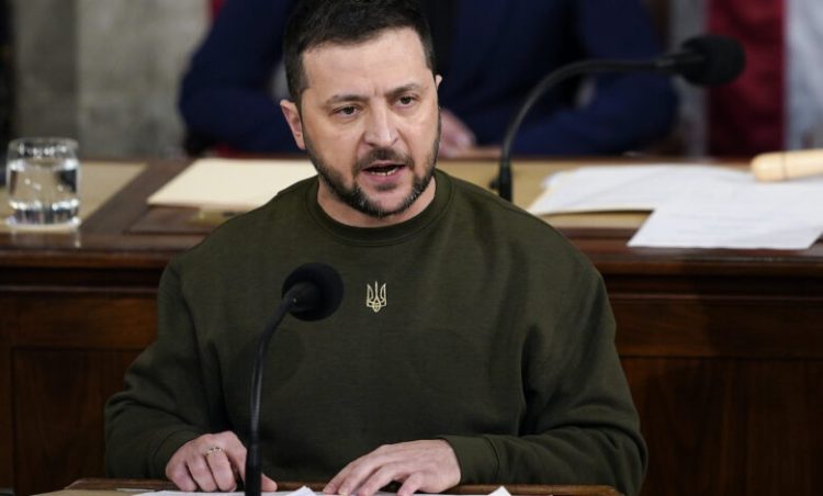 Zelensky falënderon Finlandën për ndihmën ushtarake: Bashkë deri në fitore