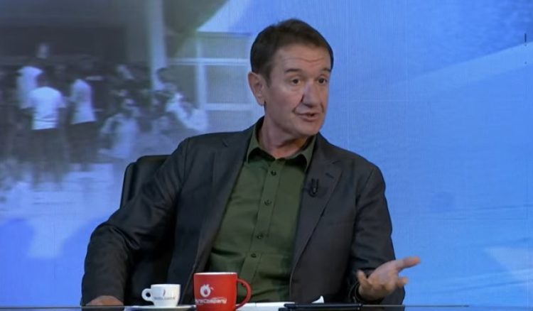 Gazetari serb zbulon se një zyrtar i lartë i Qeverisë së Kosovës të hënën viziton veriu