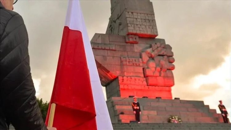 Polonia: Nuk do të heqim dorë për dëmshpërblimin e luftës nga Gjermania