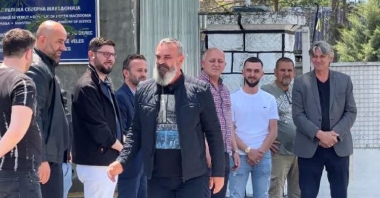 Abdylfeta Alimi del nga burgu: “Liria është e shtrenjtë”