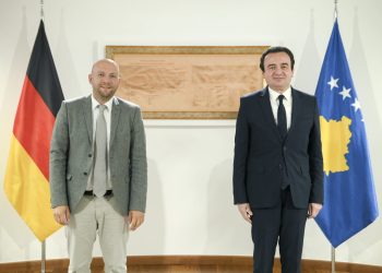 Kurti telefonatë me Sarrazin, nënvizohet rëndësia…