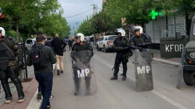 Nispër të tretën ditë grumbullimi i protestuesve veri të Republikës së Kosovës