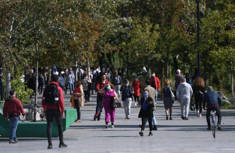 OKB: Në vitin 2100, Shqipëria pritet të ketë popullsinë më të plakur në botë