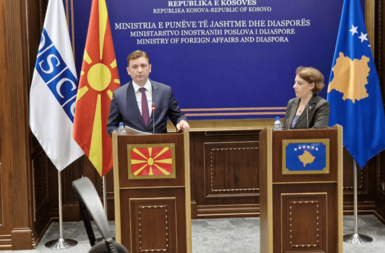 Bujar Osmani anulon vizitën në Mitrovicë, bën thirrje për ulje të tensioneve