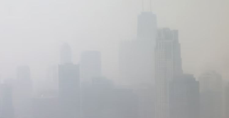 Më shumë se 100 milionë amerikanë në rrezik pasi përhapjes së tymit nga zjarret kanadeze