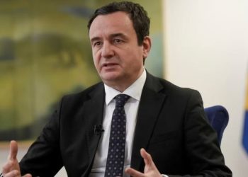 Palaço i skenës sonë publike, Milaim  Zeka: Kurti shpallet non grata
