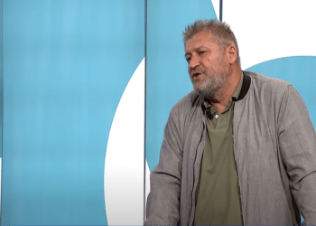 Intelektuali i rrallë, Berisha e krahason Kurtin me Enver Hoxhën e Titon