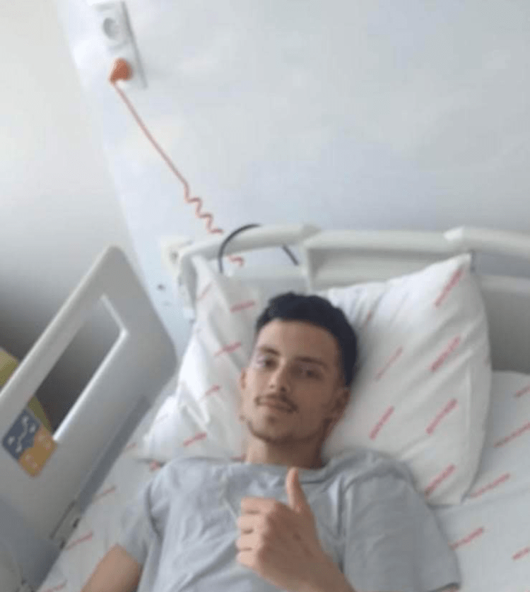Kërkohet ndihmë për 16 vjeçarin nga Gjakova i cili vuan nga kanceri i eshtrave
