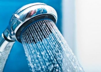 Me çfarë temperaturash duhet të bëjmë dush?