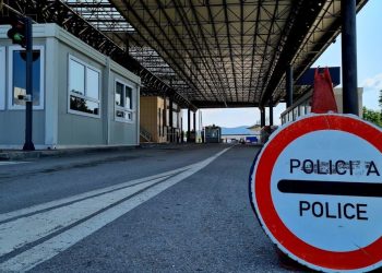 Kosova lejon hyrjen e kamionëve nga Serbia, që nuk bartin mallra serbe